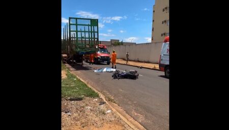 Motociclista n&atilde;o resistiu ao ferimento