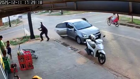 Atiradores n&atilde;o se importaram com a presen&ccedil;a das crian&ccedil;as