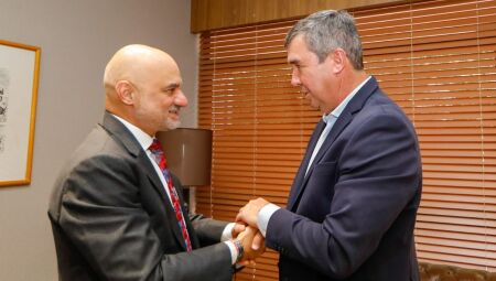 Eduardo Riedel e Dinesh Bhatia