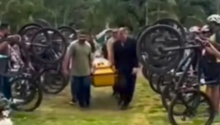 Amigos e atletas estiveram no velório de Kleber