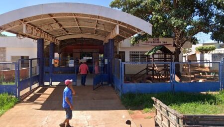 Eles afirmam que a ausência do convite impactou emocionalmente o menino