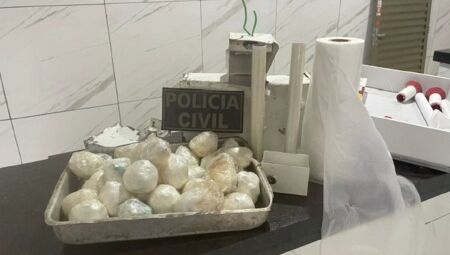 Drogas foram apreendidas pela Pol&iacute;cia Civil
