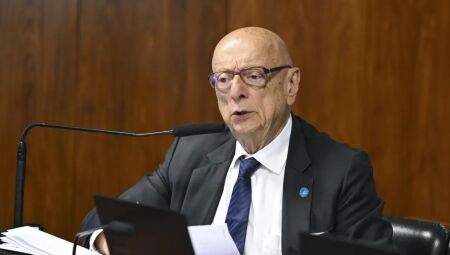 Senador Esperidi&atilde;o Amin (PP-SC)  