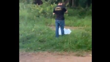 Homem morre ao cair e sofrer mal s&uacute;bito em terreno baldio de Campo Grande