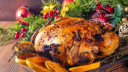 J&aacute; sabe o que fazer para Ceia de Natal? Confira como fazer um salpic&atilde;o simples e o chester suculento