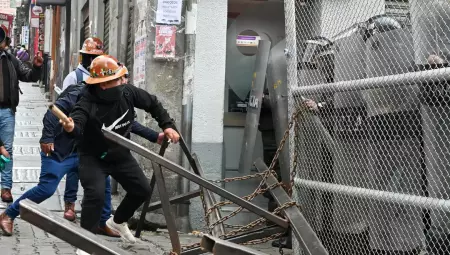 Bol&iacute;via enfrenta onda de protestos e paralisa&ccedil;&atilde;o ap&oacute;s alta nos combust&iacute;veis 