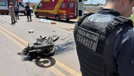 Motociclista chegou a ser reanimado, mas n&atilde;o resistiu