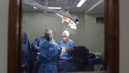 Hospital oferece oportunidades em 60 especialidades