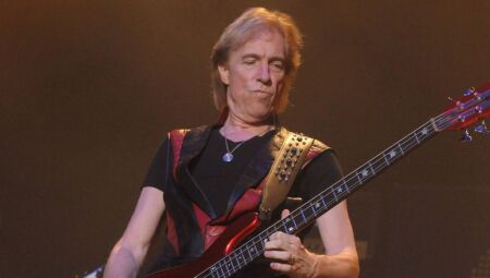 Francis Buchholz, baixista cl&aacute;ssico do Scorpions, em 2015