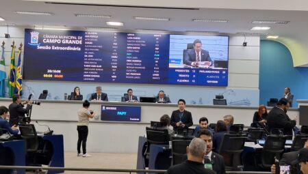 Sess&atilde;o aconteceu na segunda-feira