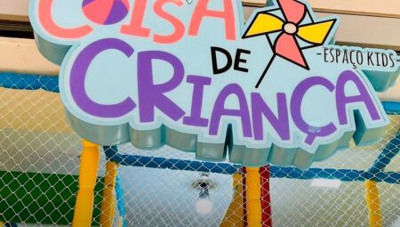 Coisa de Crian&ccedil;a &eacute; uma mini casa l&uacute;dica na Pra&ccedil;a Central