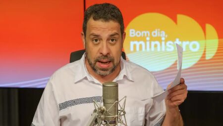 Ministro Guilherme Boulos