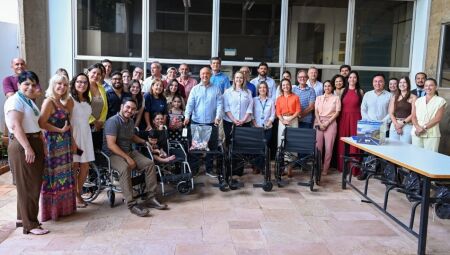 Rotary Club de Campo Grande recebeu 5 cadeiras