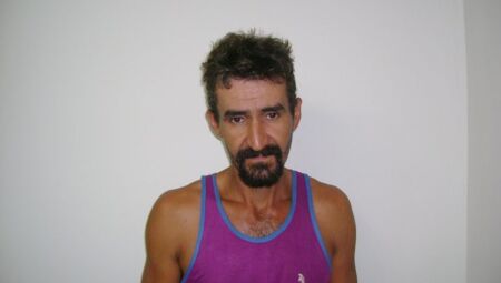 Joel Oliveira dos Santos &eacute; procurado