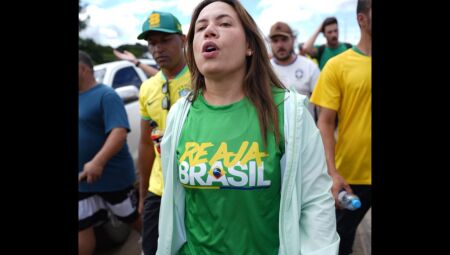 Caminhada encerrou ato pr&oacute;-anistia em Bras&iacute;lia