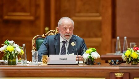 Lula em seu discurso em miss&atilde;o na &Iacute;ndia