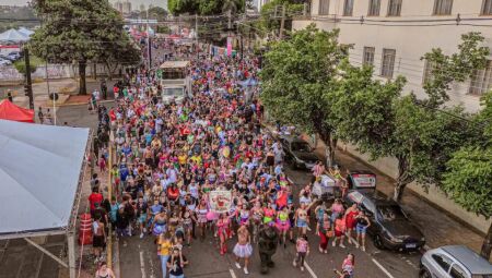 Cruz Vermelha refor&ccedil;a sa&uacute;de, acolhimento e campanha solid&aacute;ria no Carnaval da Capital