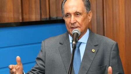 Deputado estadual Z&eacute; Teixeira