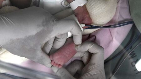 A amplia&ccedil;&atilde;o contempla beb&ecirc;s nascidos com menos de 37 semanas de gesta&ccedil;&atilde;o (36 semanas e 6 dias) ou com peso inferior a 1.500 gramas