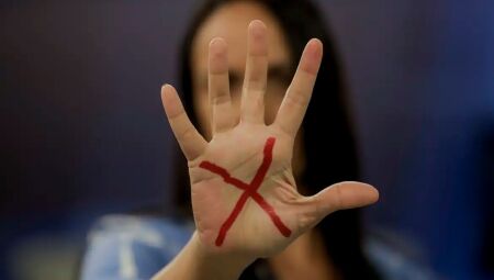 Ligue 180 pode ser obrigat&oacute;rio em not&iacute;cias de viol&ecirc;ncia contra mulher