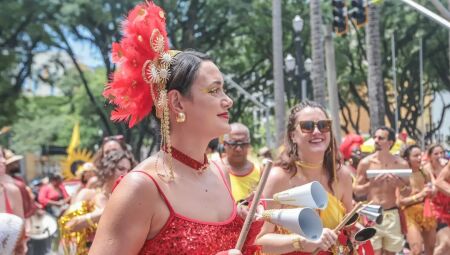 Campanha &eacute; para defender as mulheres