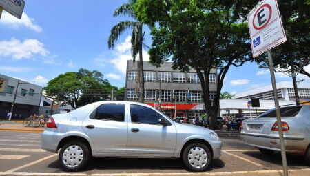 Prefeitura optou por n&atilde;o renovar servi&ccedil;o de estacionamento pago e busca nova empresa que atenda a contento as necessidades dos usu&aacute;rios