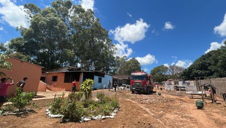 V&iacute;deo: Vazamento de g&aacute;s provoca inc&ecirc;ndio em cl&iacute;nica de recupera&ccedil;&atilde;o na Capital
