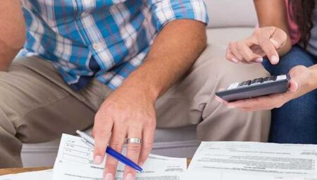 Endividamento das fam&iacute;lias deve seguir alto no primeiro semestre de 2026
