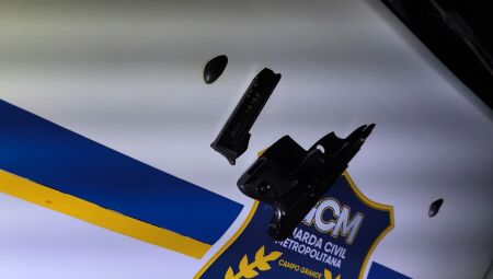 Arma apreendida pelos guardas