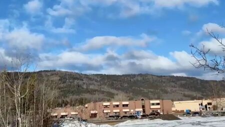 Reuters/Trent Ernst/Tumbler RidgeLines