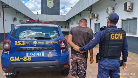 Evadido foi preso invandido casas