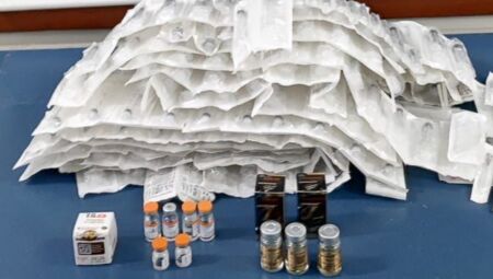 Medicamentos foram apreendidos