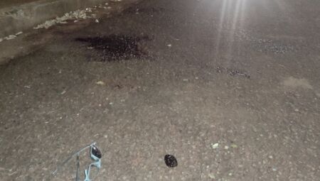 Marcas de sangue ficaram pelo local do crime em Rio Brilhante