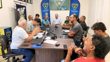 Reuni&atilde;o sobre futebol de base aconteceu na FFMS