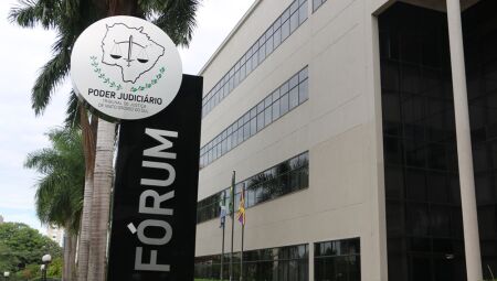 F&oacute;rum de Campo Grane