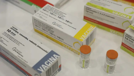 Vacinas de poliomelite, sarampo, caxumba e rub&eacute;ola produzidas por Bio-Manguinhos/Fiocruz