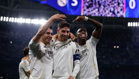 Valverde foi o nome do jogo de ida