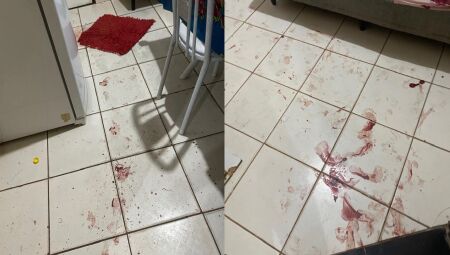 Marcas de sangue ficaram pela casa
