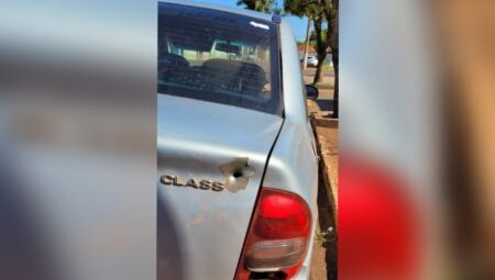 Gr&aacute;vida quase &eacute; atingida por tiro durante briga de tr&acirc;nsito em Maracaju