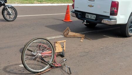 Ciclista &eacute; socorrido em estado grave ao ser atropelado em Campo Grande