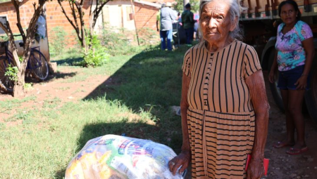 Dona Louren&ccedil;a, aos 90 anos