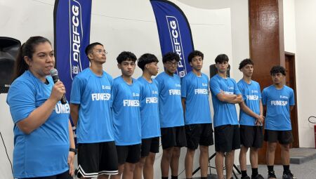 Atletas durante a cerim&ocirc;nia 