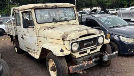 O principal destaque &eacute; uma Toyota Bandeirante 1988,