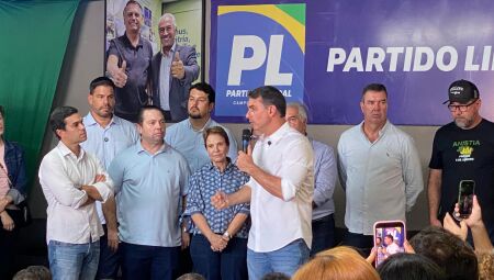 Durante o evento, Fl&aacute;vio criticou o atual cen&aacute;rio econ&ocirc;mico 