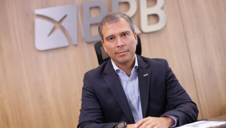 Ex-presidente do BRB, Paulo Henrique Costa
