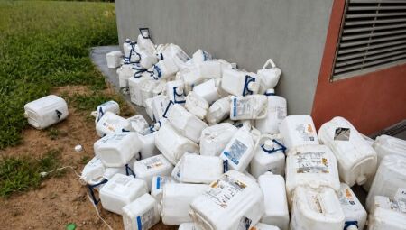 MP investiga descarte de agrot&oacute;xicos e risco ambiental em fazenda de MS
