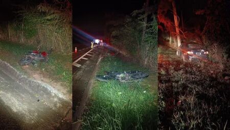 Carro bateu nas duas motocicletas