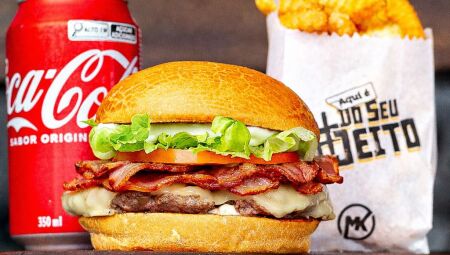 Semana com promo&ccedil;&otilde;es de hamb&uacute;rguer tem combos a partir de R$ 20 em Campo Grande