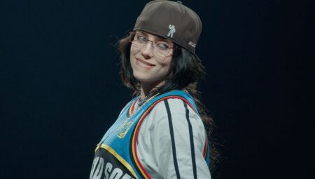 Cinema exibe "Billie Eilish - Hit Me Hard and Soft: The Tour"