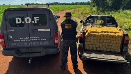 Drogas estavam em uma pickup abandonada